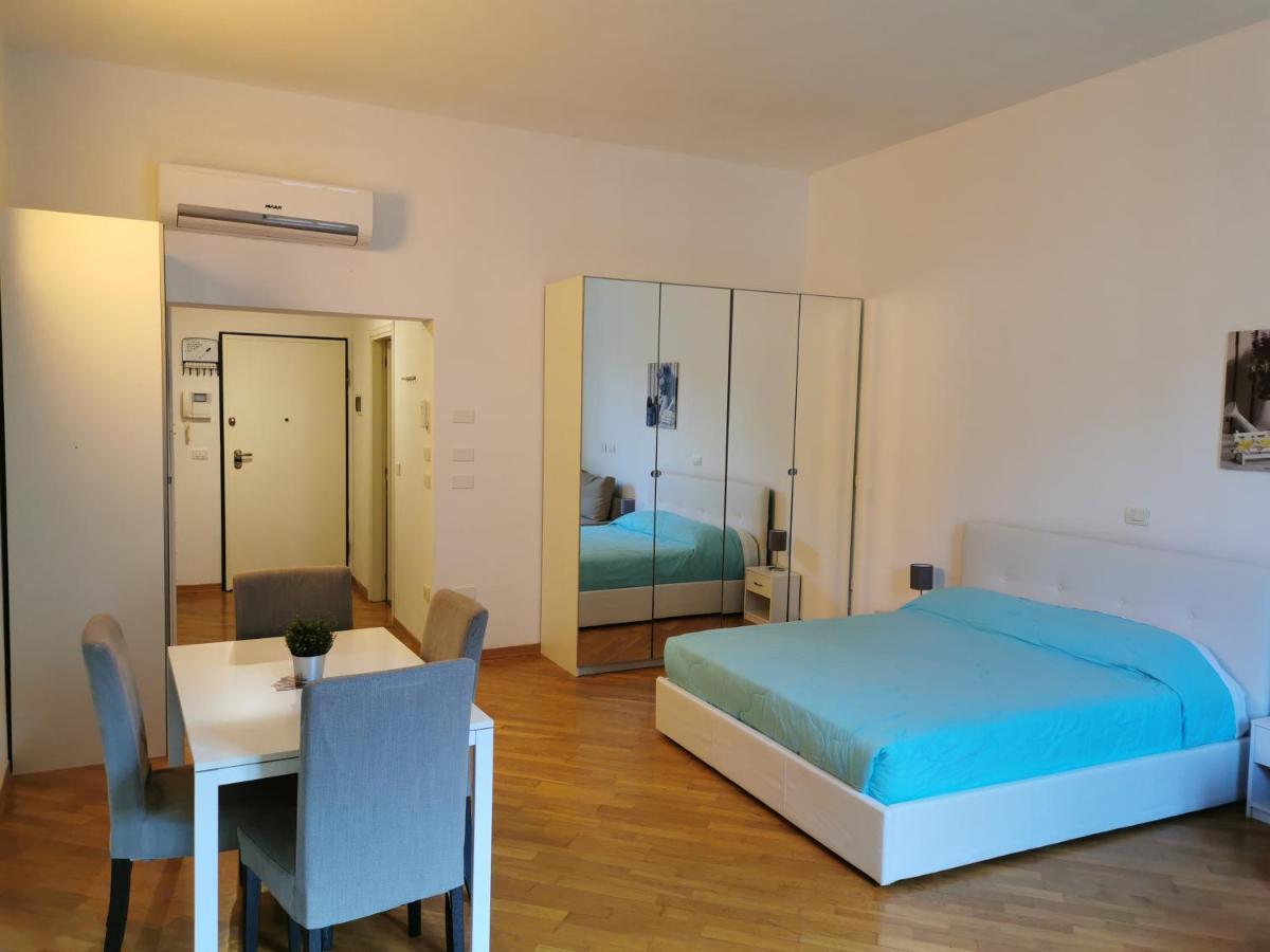 Residenza Piazza Santo Stefano Bolonha Exterior foto